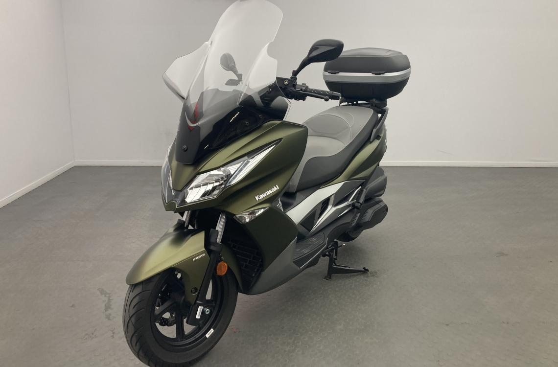 Kawasaki J300
