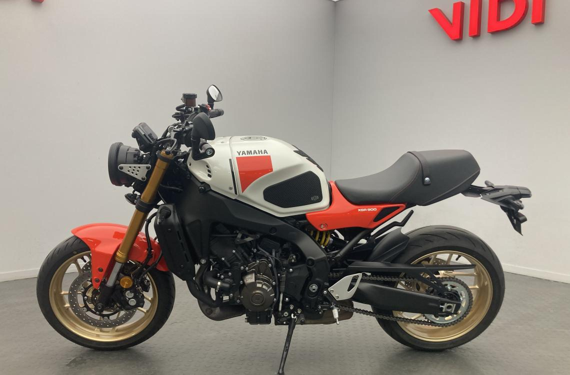 Yamaha XSR900
