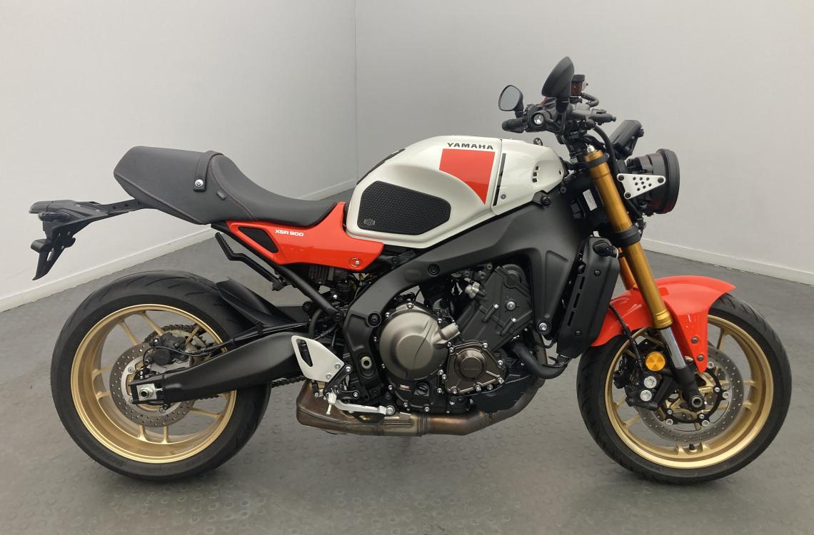 Yamaha XSR900