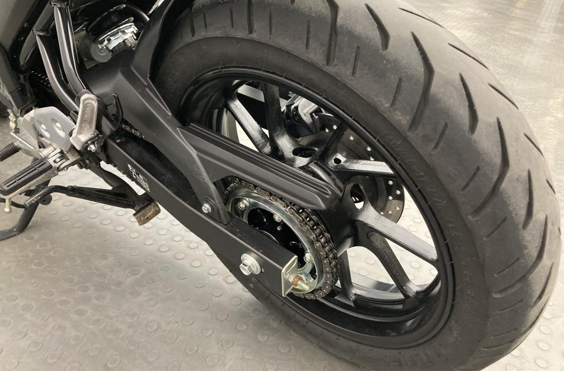 Yamaha FZ25