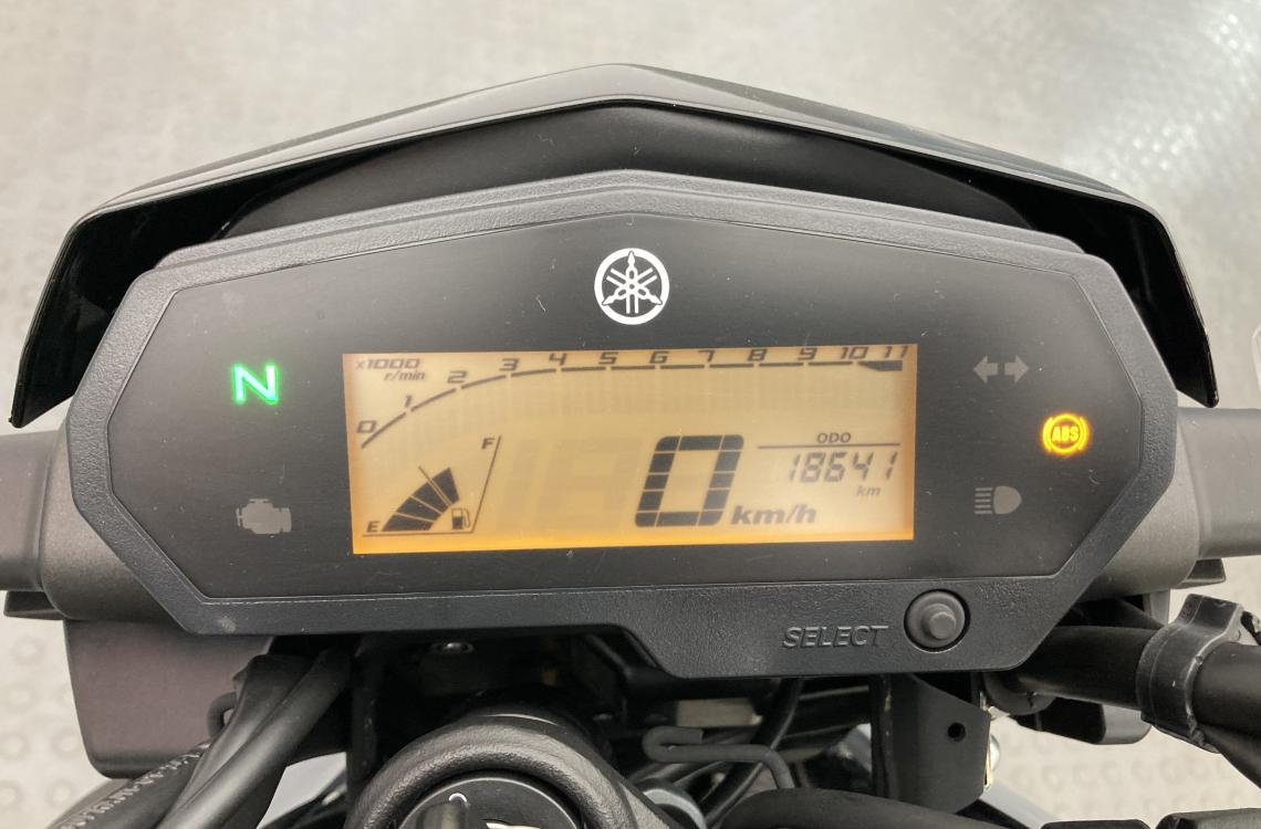 Yamaha FZ25